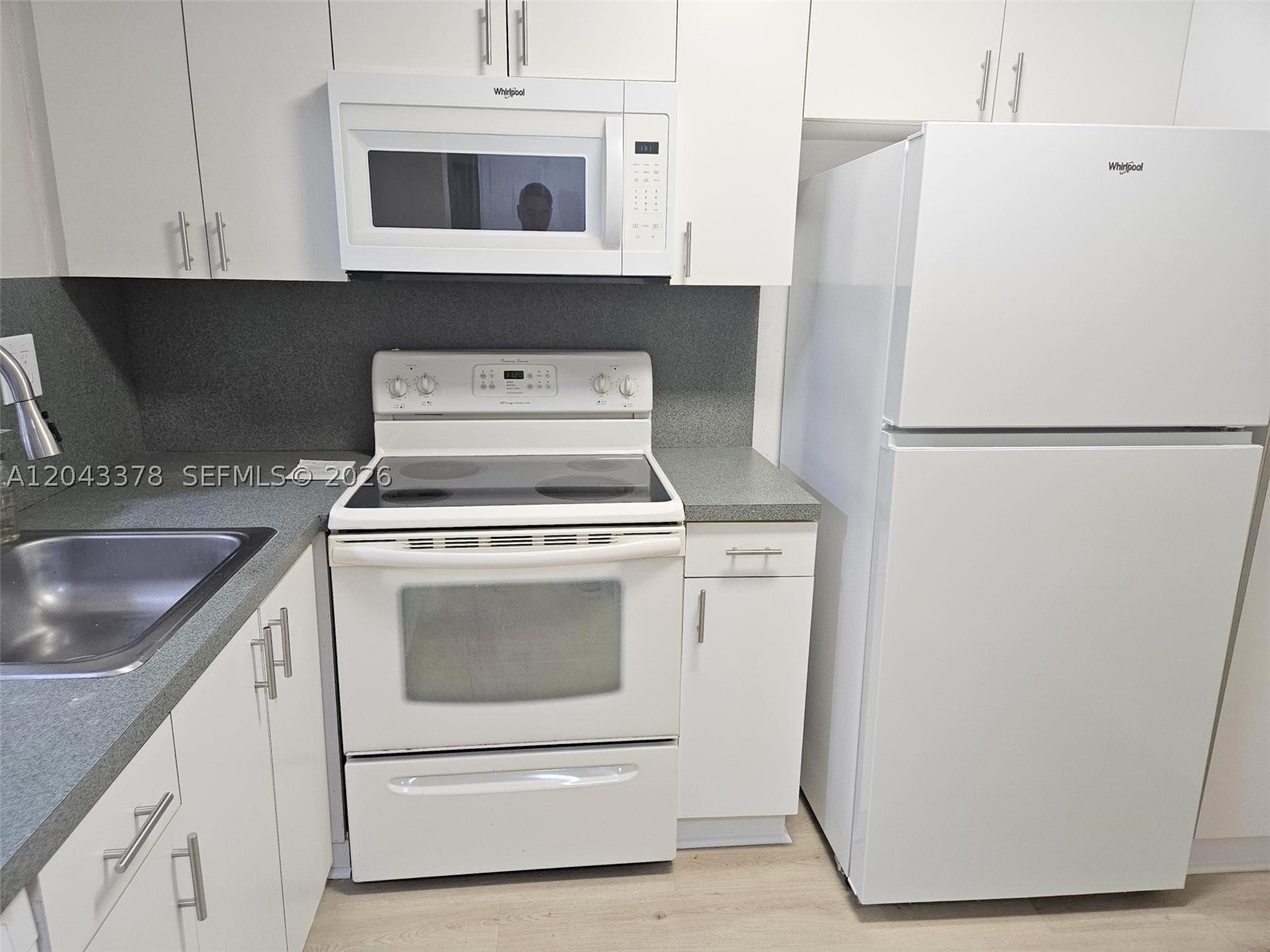 PINE GROVE CONDO - Residential Lease