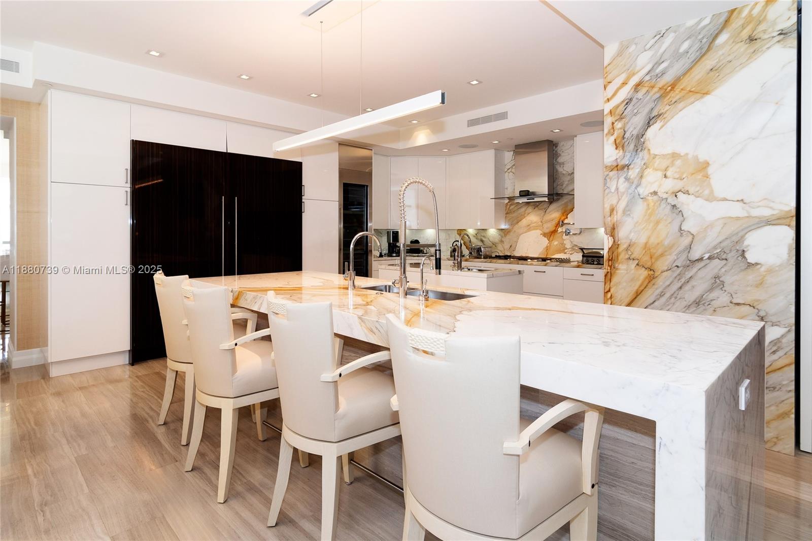 MANSIONS AT ACQUALINA - Residential