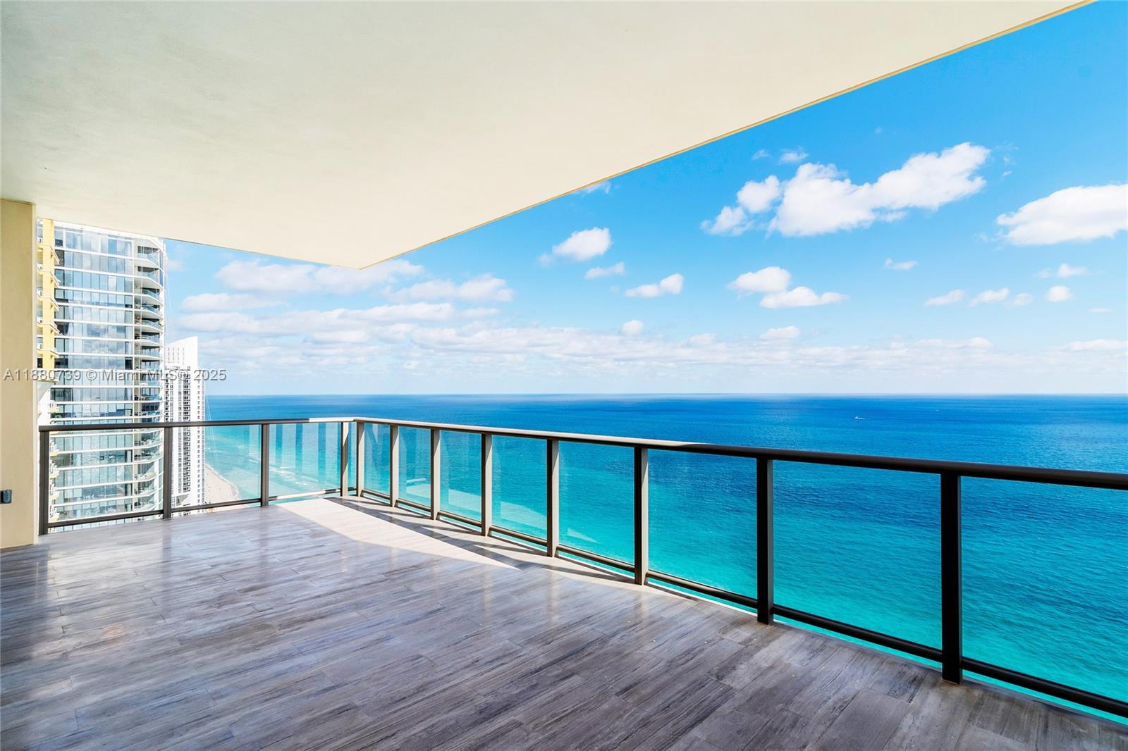 MANSIONS AT ACQUALINA - Residential