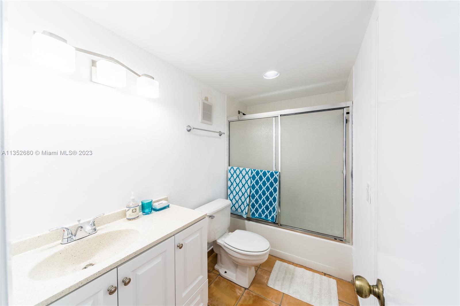 Le Phare Key Biscayne Con - Residential