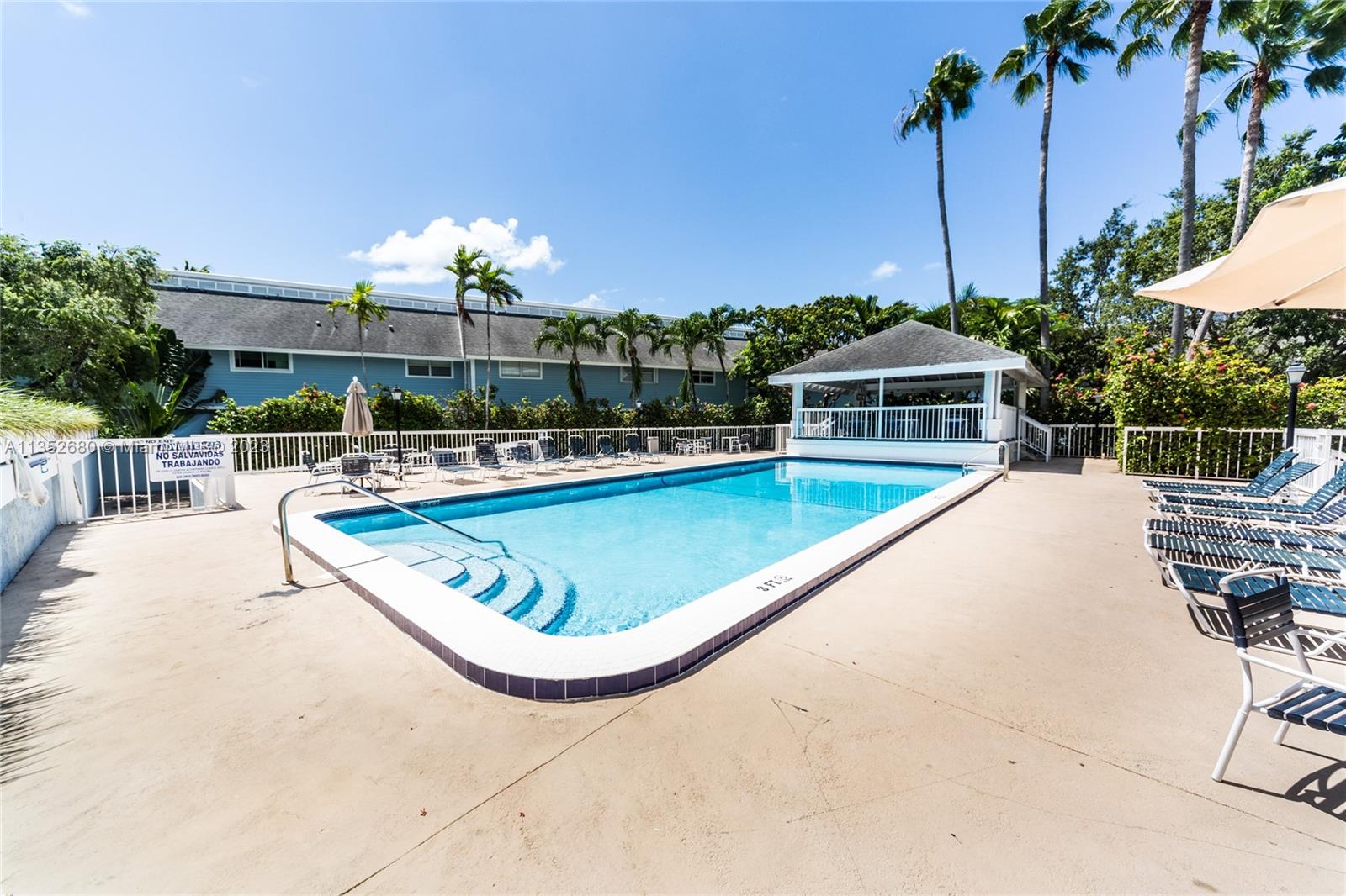 Le Phare Key Biscayne Con - Residential