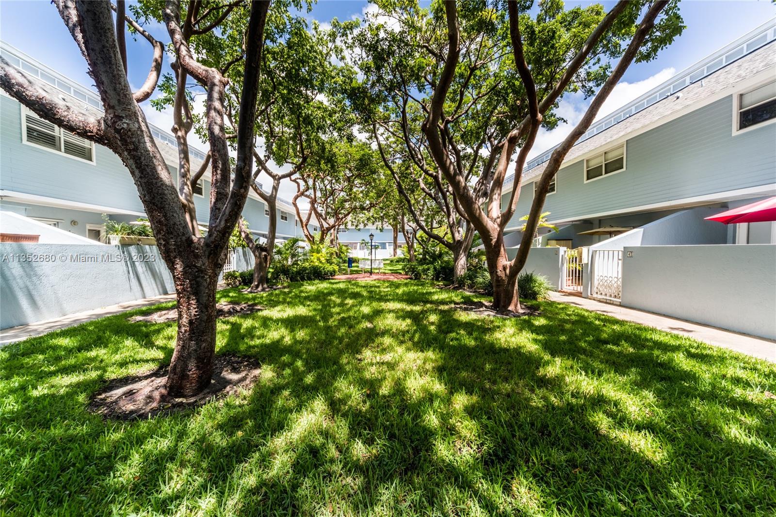Le Phare Key Biscayne Con - Residential