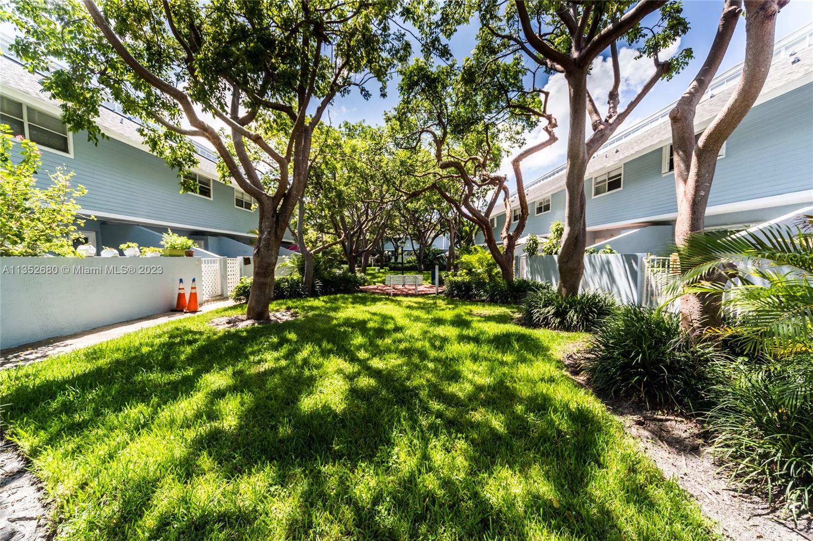 Le Phare Key Biscayne Con - Residential
