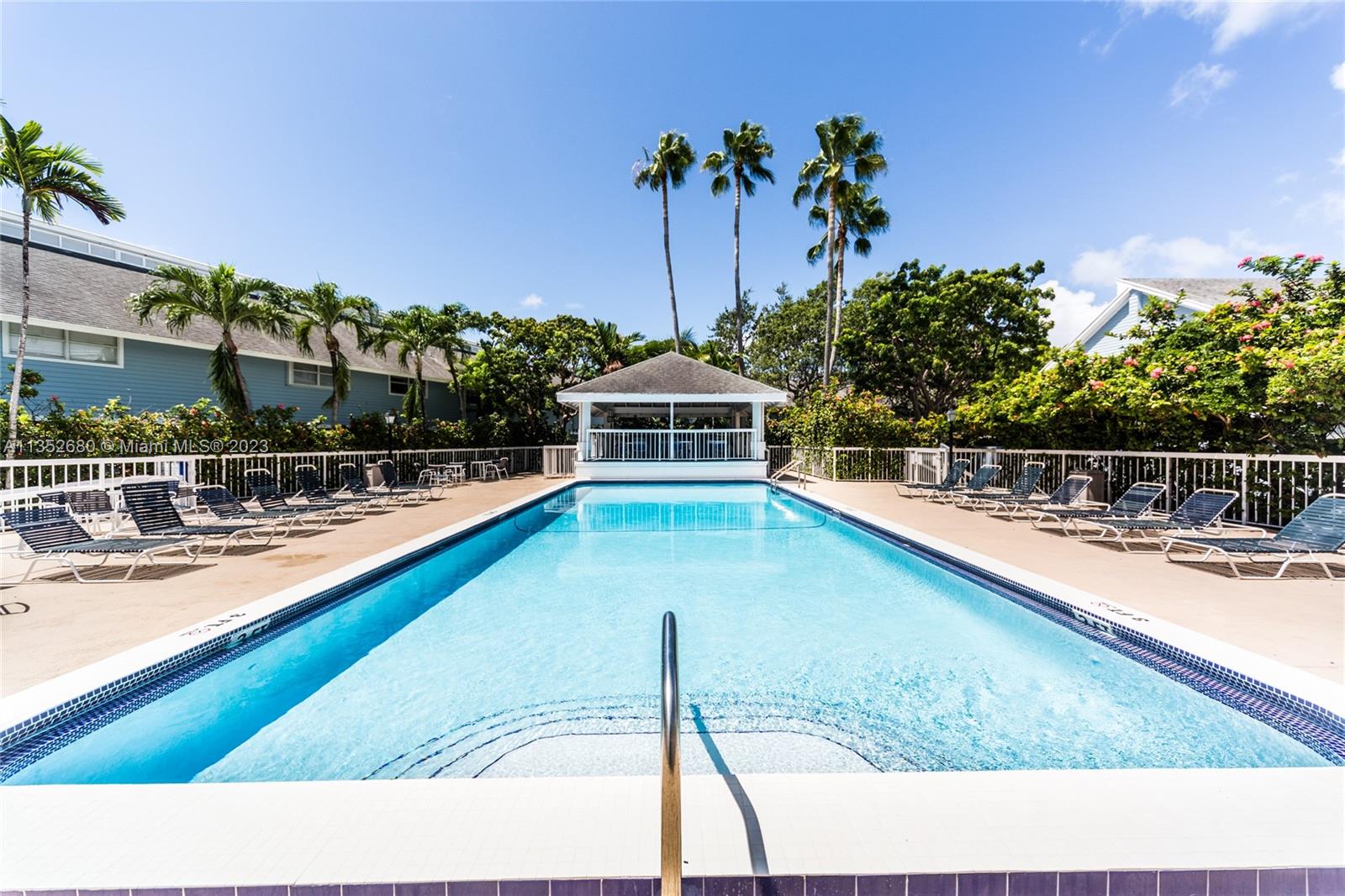 Le Phare Key Biscayne Con - Residential