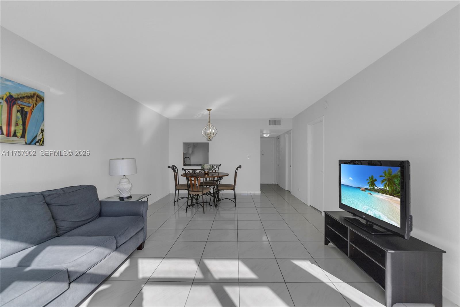IMPERIAL TOWERS CONDO - Residential
