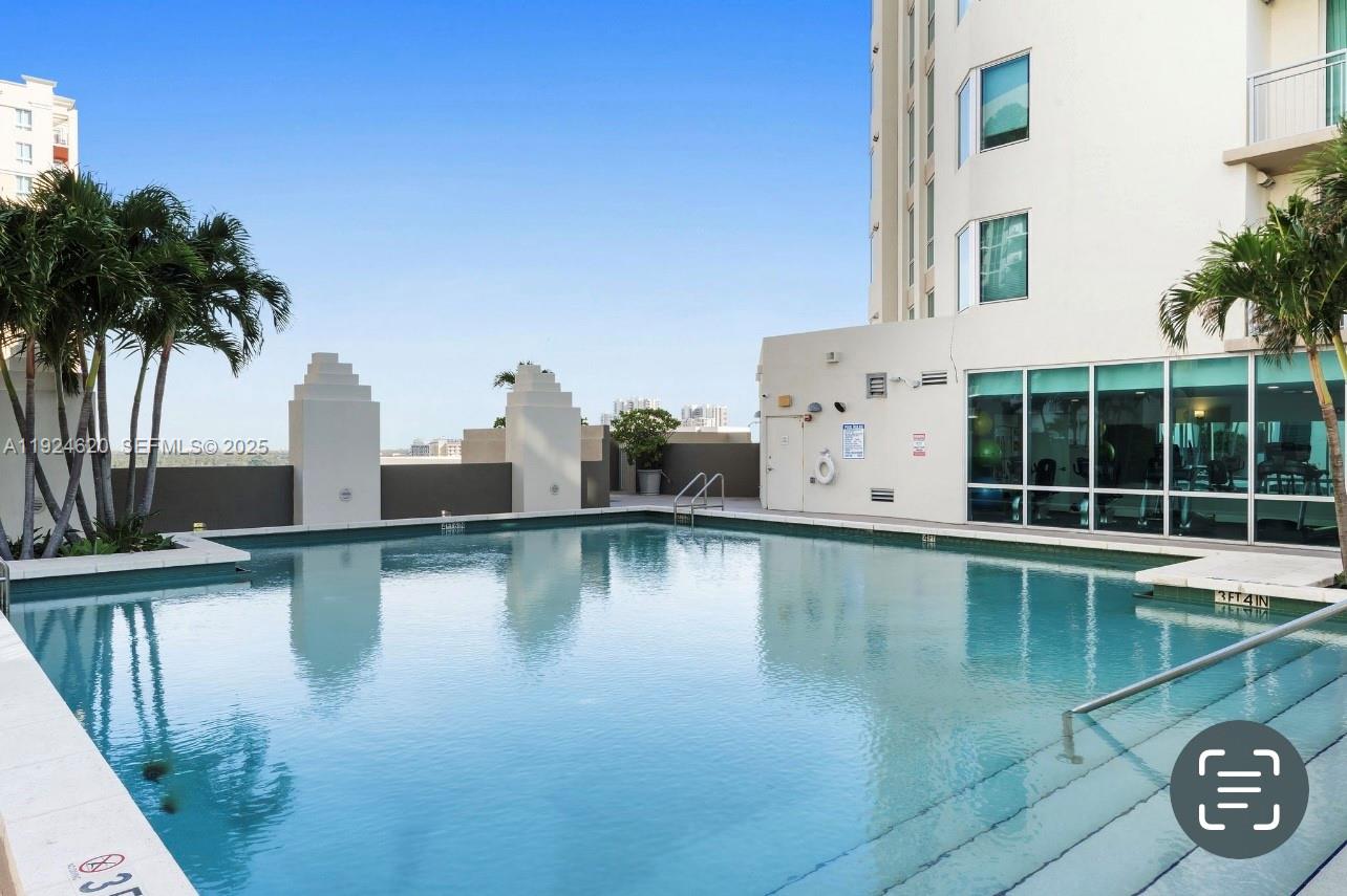 METROPOLIS I AT DADELAND - Residential