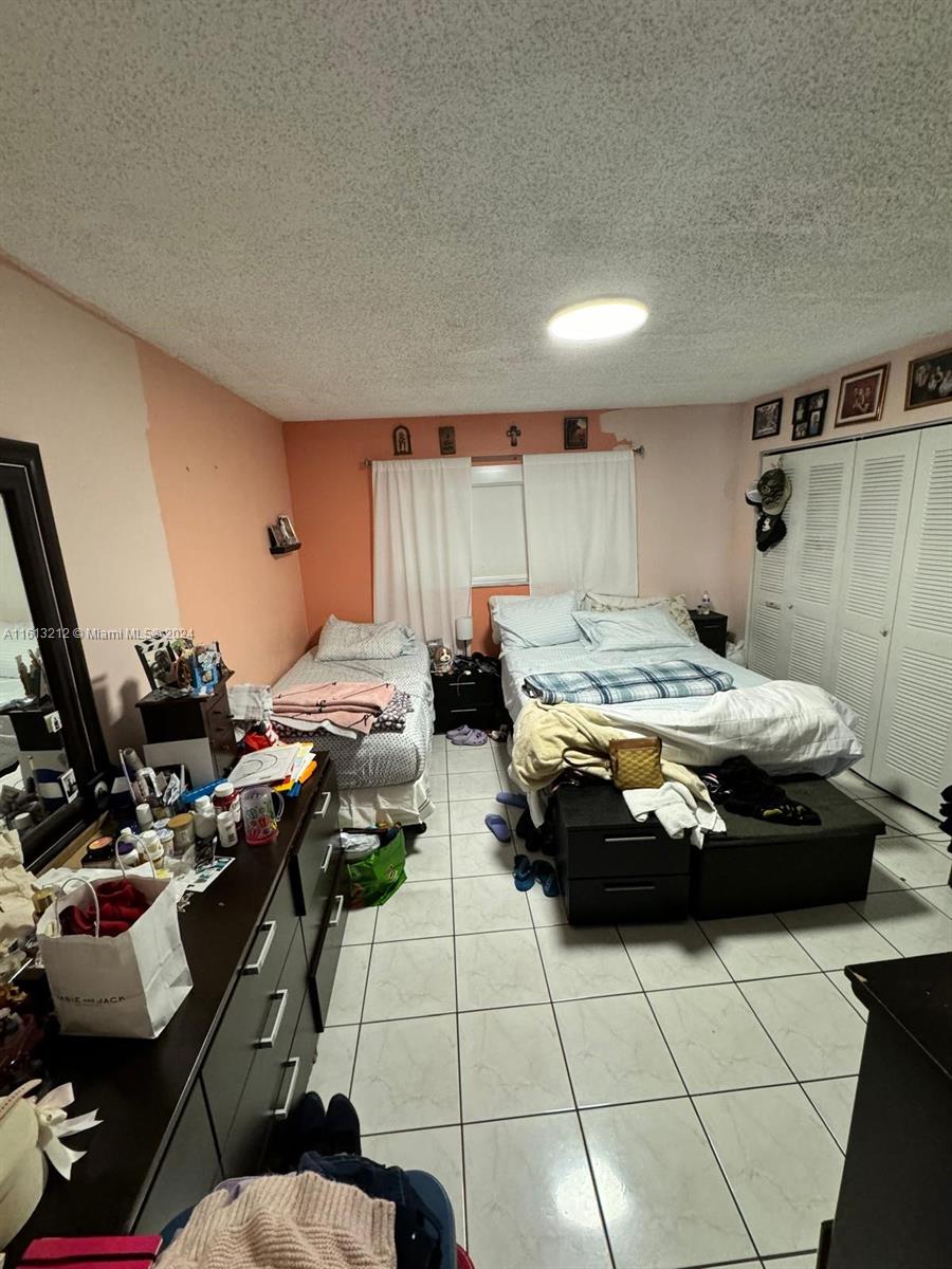 HIALEAH CLUB SUB - Residential Income