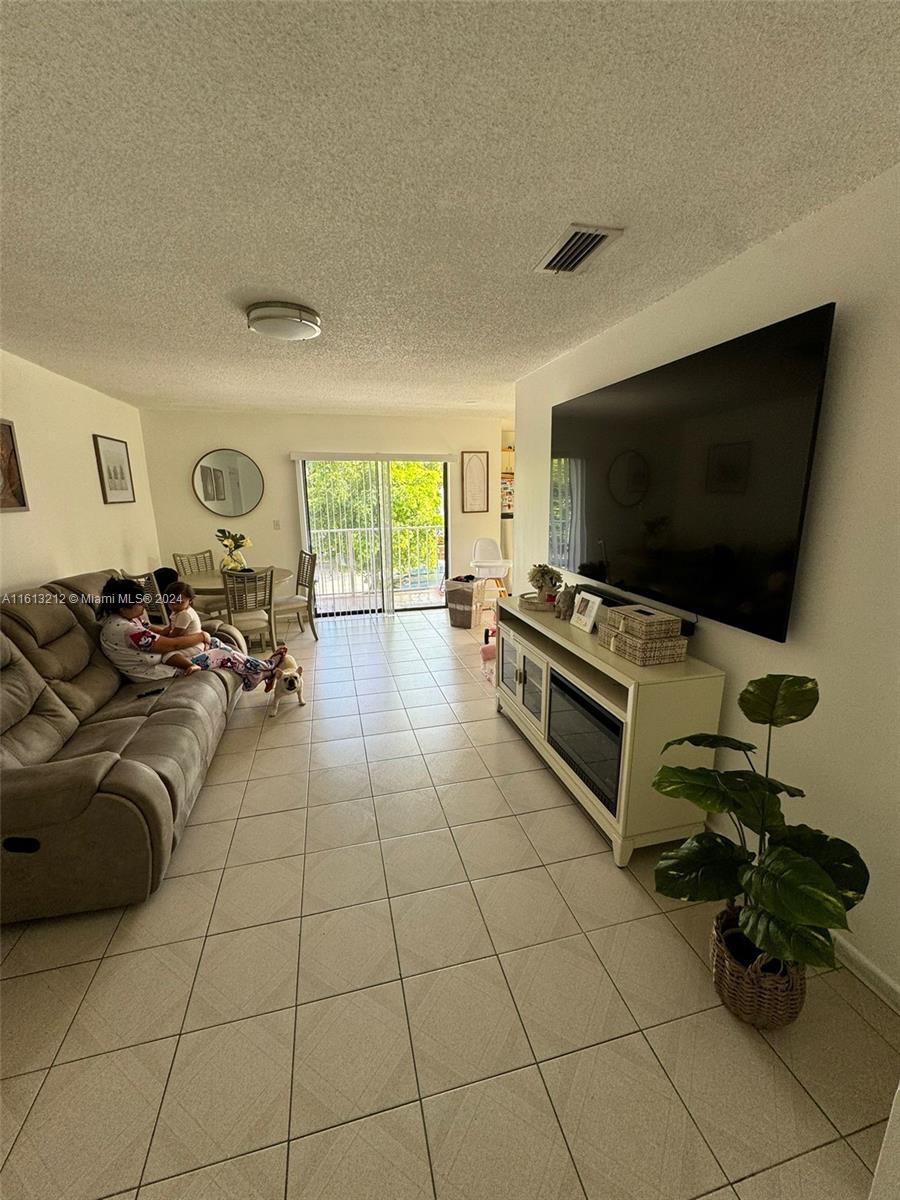 HIALEAH CLUB SUB - Residential Income