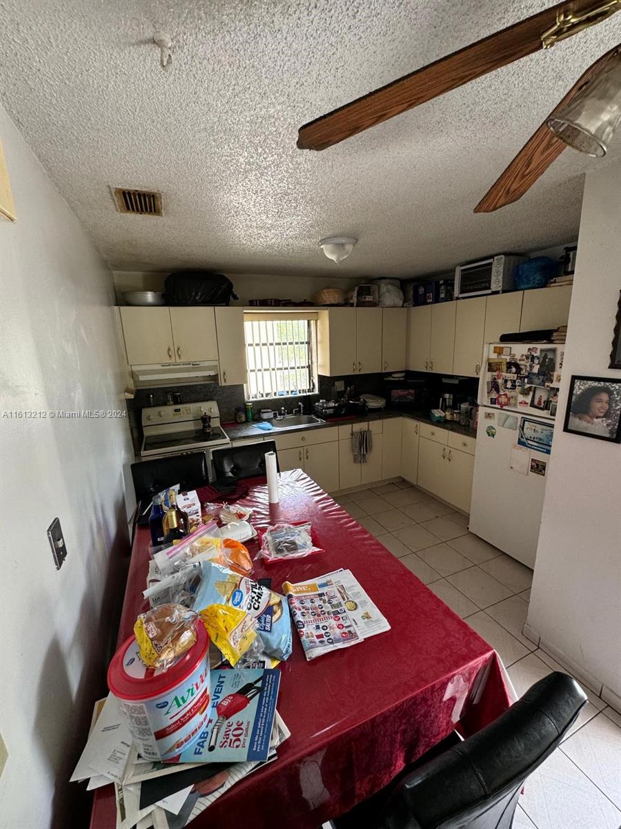 HIALEAH CLUB SUB - Residential Income