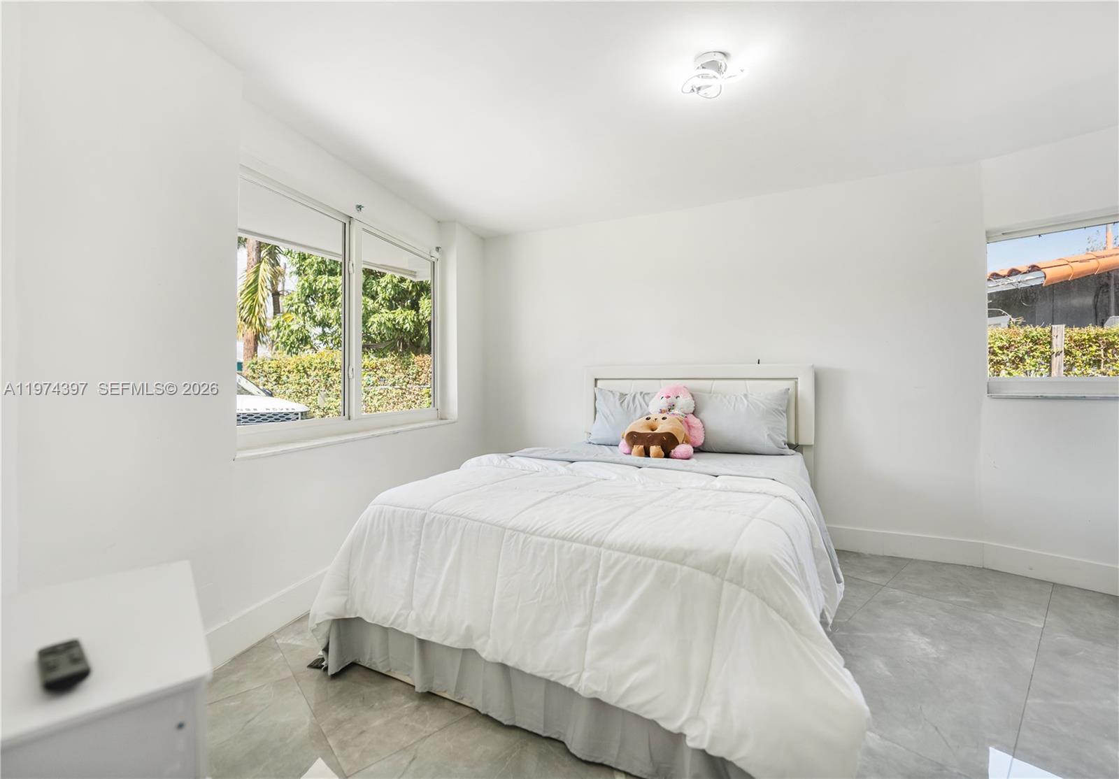 ROYAL PALM ACRES FIRST SE - Residential