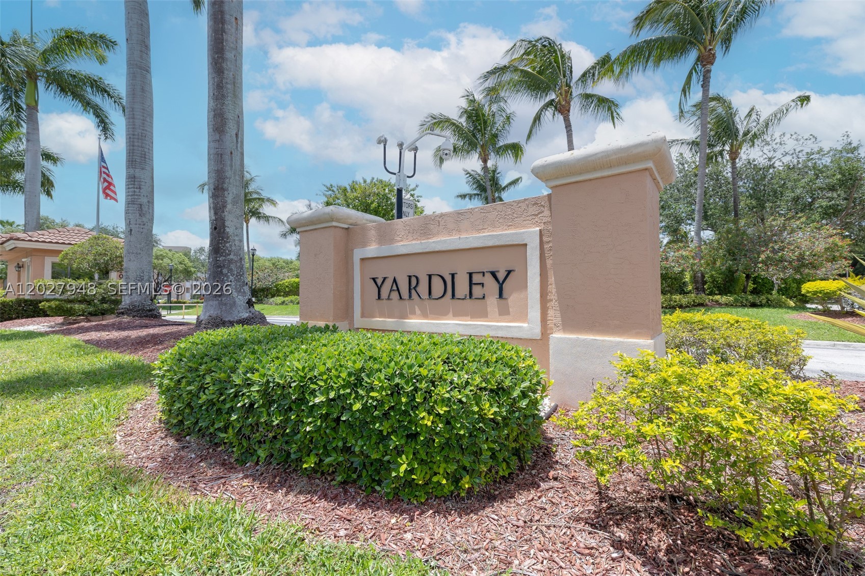 GET READY TO CALL THIS 1ST FLOOR UNIT...HOME! VERY DESIRABLE YARDLEY OFFERS NOT ONE BUT TWO PATIOS! FRONT COURTYARD ENTRY TO BEAUTIFULLY DESIGNED 2/2 THAT OFFERS OVER 1,200 SQUARE FEET OF LIVING SPACE. LUXURY VINYL PLANK THROUGHOUT WITH EXCEPTION TO BATHROOMS. TOP OF THE LINE STAINLESS STEEL APPLIANCES LESS THAN FIVE YEARS OLD. AC 2024. SPACIOUS KITCHEN HAS LOADS OF CABINETS AND PLENTY OF SPACE FOR CASUAL DINING. OVERSIZED LIVING AND DINING SPACE WITH TONS OF NATURAL LIGHT. SIT AND RELAX ON THE BACK, SCREENED PATIO. DESIGNER TOUCHES THROUGHOUT. FULL SIZE WASHER AND DRYER. NO POPCORN CEILINGS. HURRICANE IMPACT WINDOWS AND DOORS FOR PEACE OF MIND! REMOTE CONTROLLED SHADE IN LIVING ROOM. COMMUNITY HAS STRONG RESERVES. WORLD CLASS AMENITIES TO OFFER...THEATRE, CLUBHOUSE, PICKLEBALL, POOL, HOT TUB, BILLIARDS ROOM JUST TO NAME A FEW! 1ST FLOOR UNITS ALLOW ONE PET UNDER 30 LBS. 
$500/MONTH TO MGMT. COMPANY AND $199/MONTH TO KINGS POINT. THIS BEAUTY WILL NOT LAST!