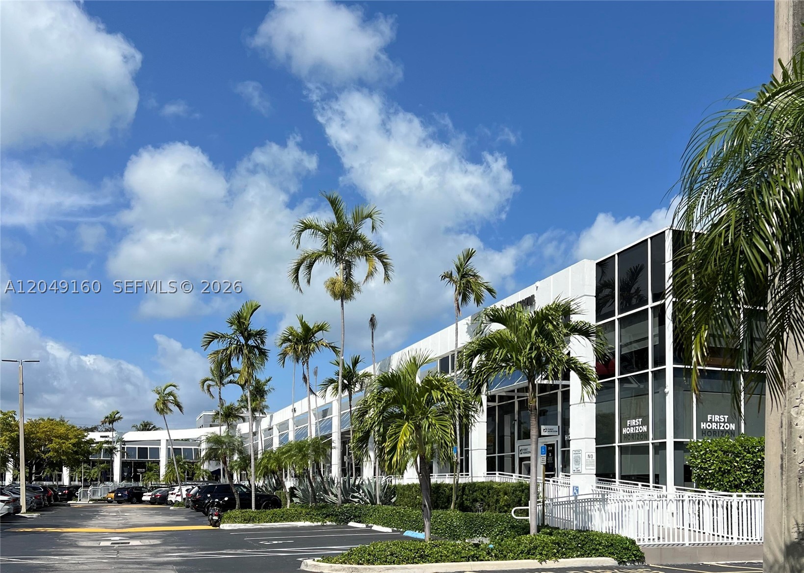 Rare opportunity to lease a highly visible corner unit at The Square, one of Key Biscayne’s most established commercial centers. Located at the main entrance of the plaza, this space offers outstanding exposure and visibility on Crandon Boulevard, the island’s primary corridor. The Square is a vibrant, open-air shopping center featuring 55 units and a strong tenant mix of restaurants, boutiques, salons, and professional offices.