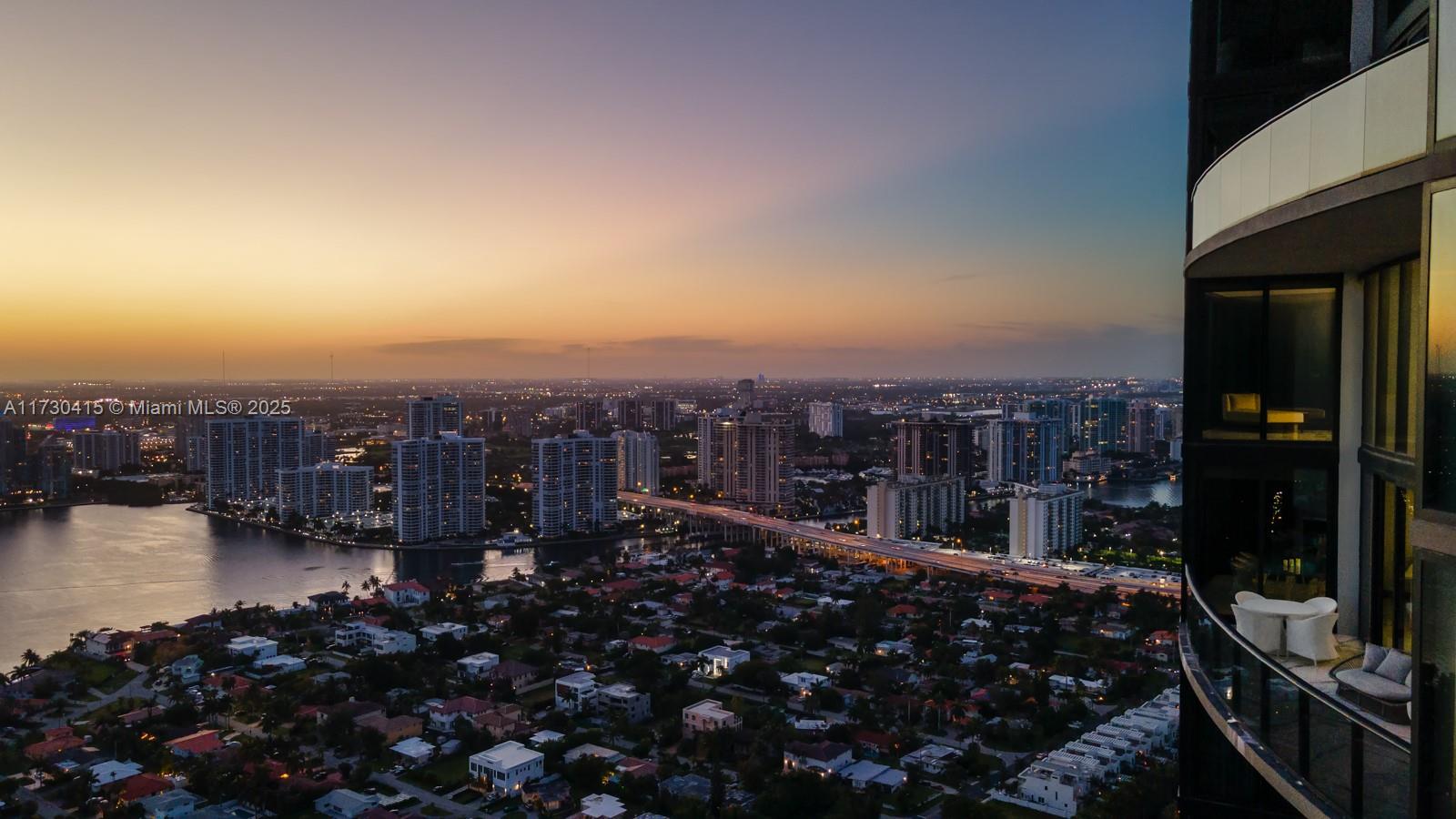 18555 COLLINS AVENUE COND - Residential