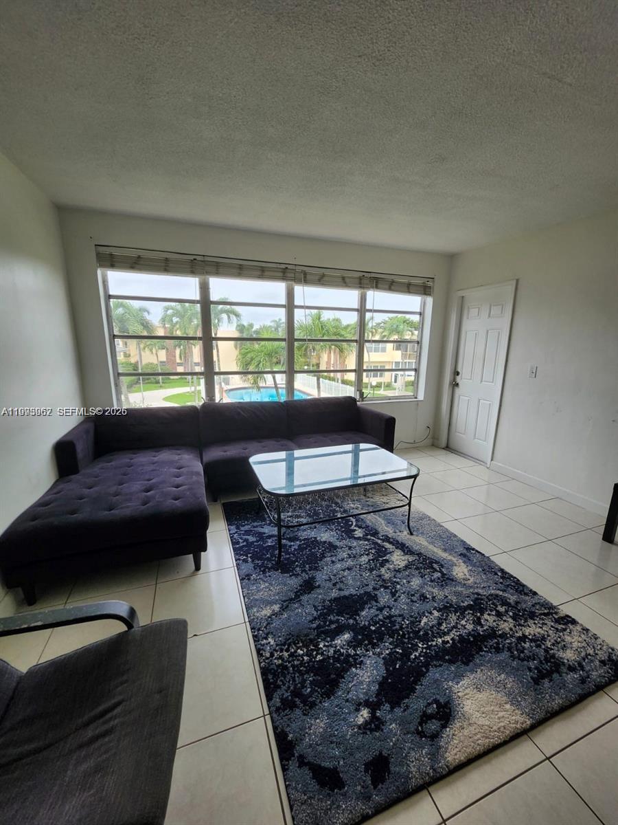 IRVINGTON GARDENS CONDO - Residential