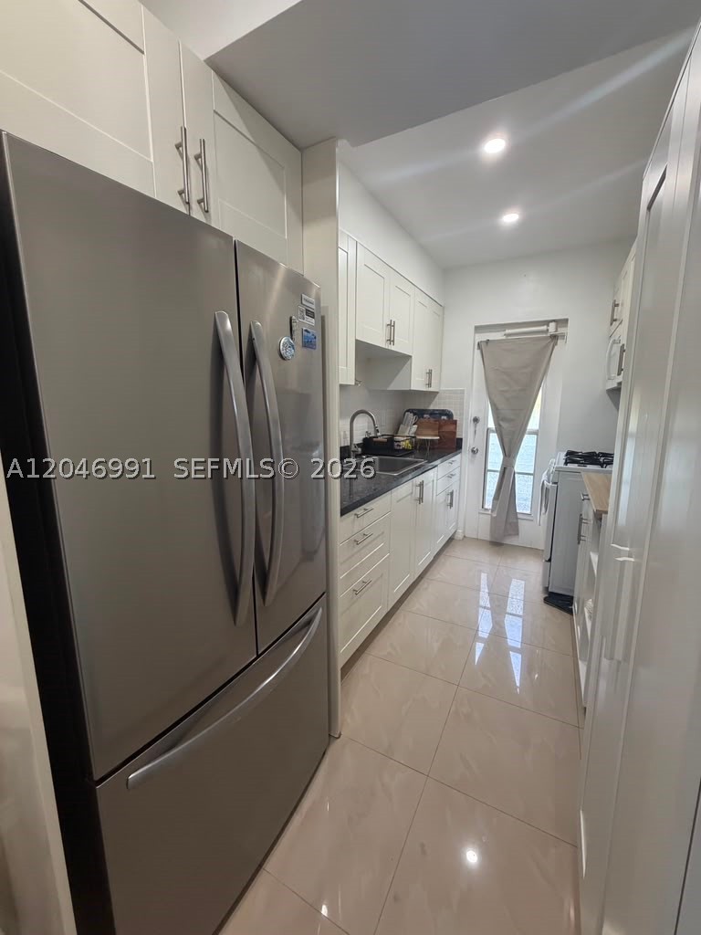 BAY VIEW CONDO - Residential