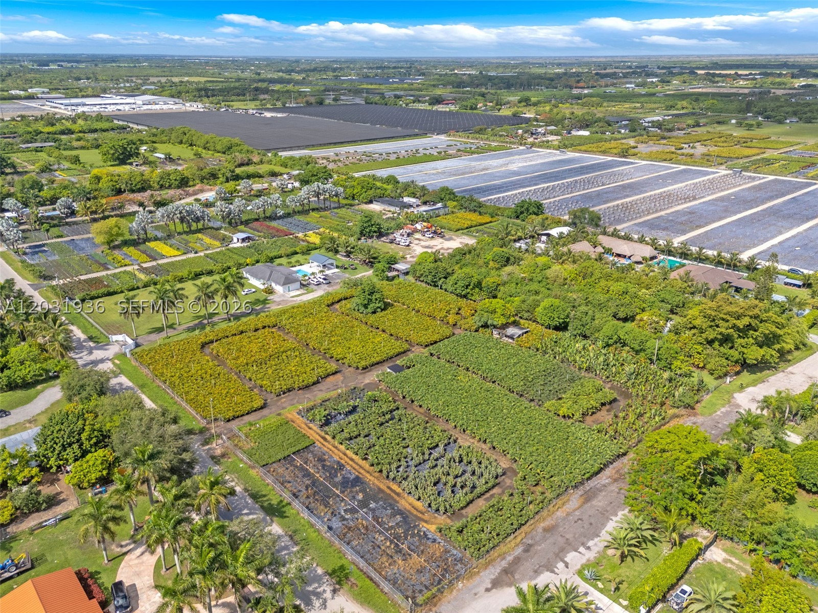 REDLAND - Land