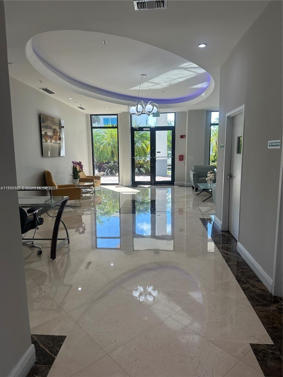 THE LUXOR RESIDENCES COND - Residential Lease