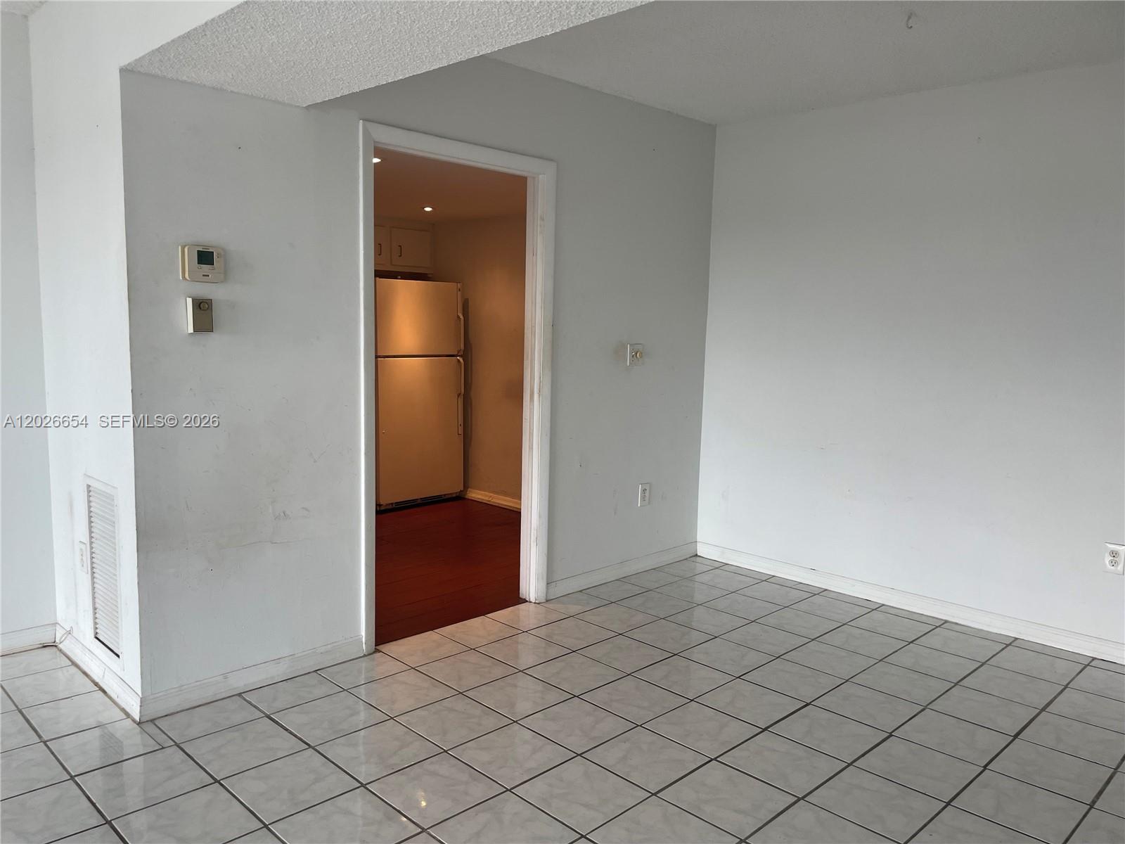 MANORS OF INVERRARY XI - Residential Lease