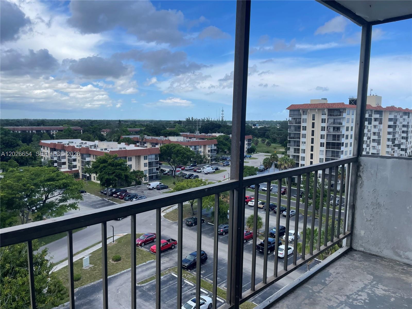 MANORS OF INVERRARY XI - Residential Lease