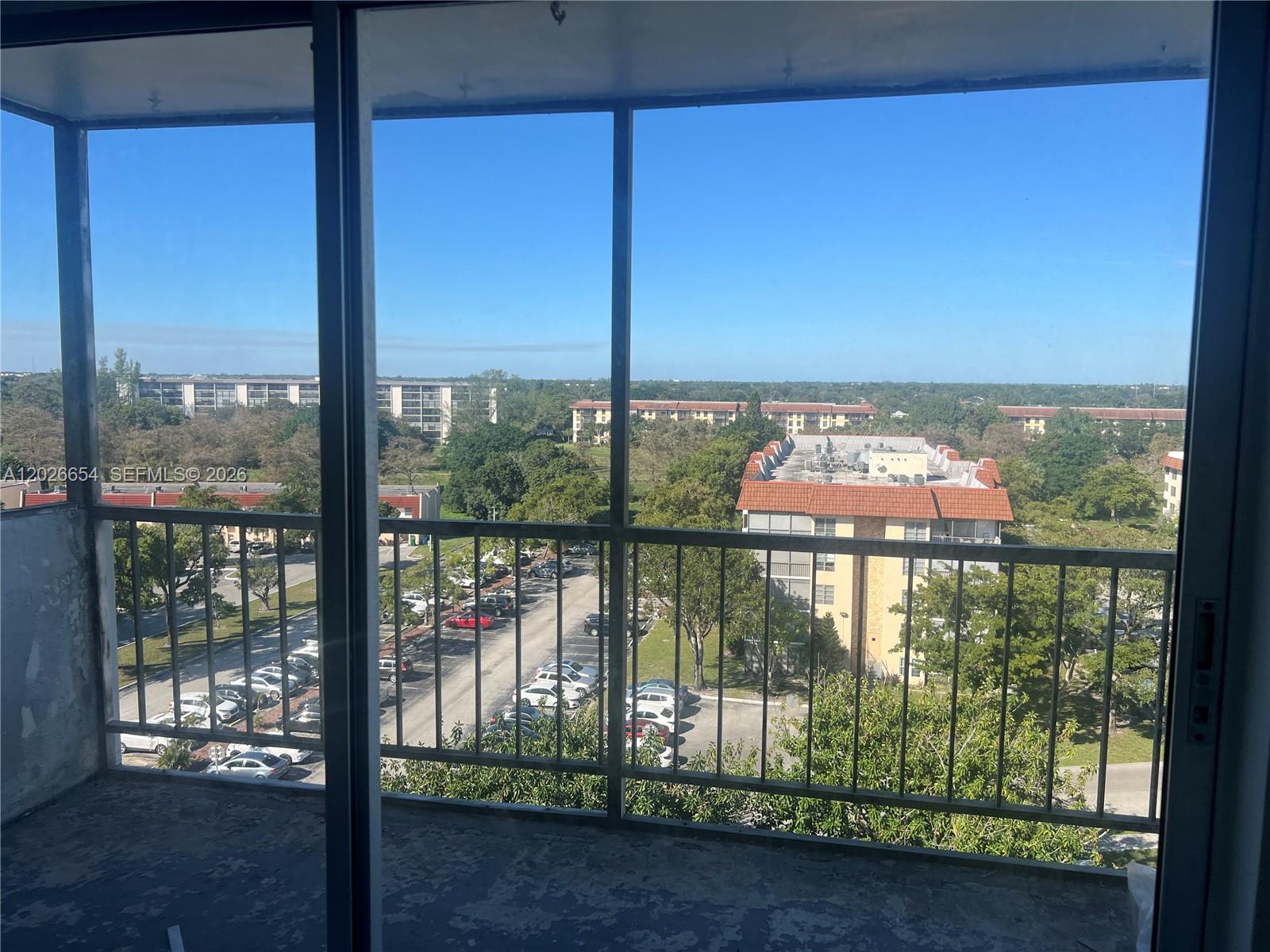 MANORS OF INVERRARY XI - Residential Lease