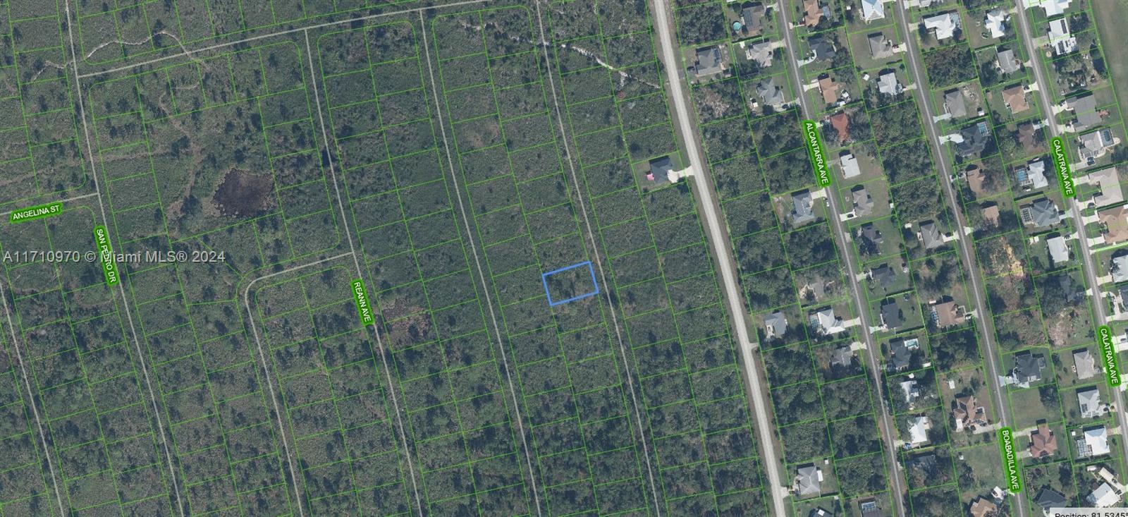 SUN N LAKE EST OF SEBRING - Land