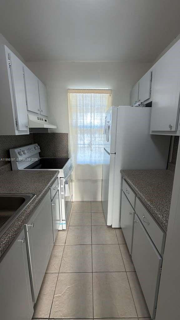 CYPRESS GARDENS CONDOMINI - Residential