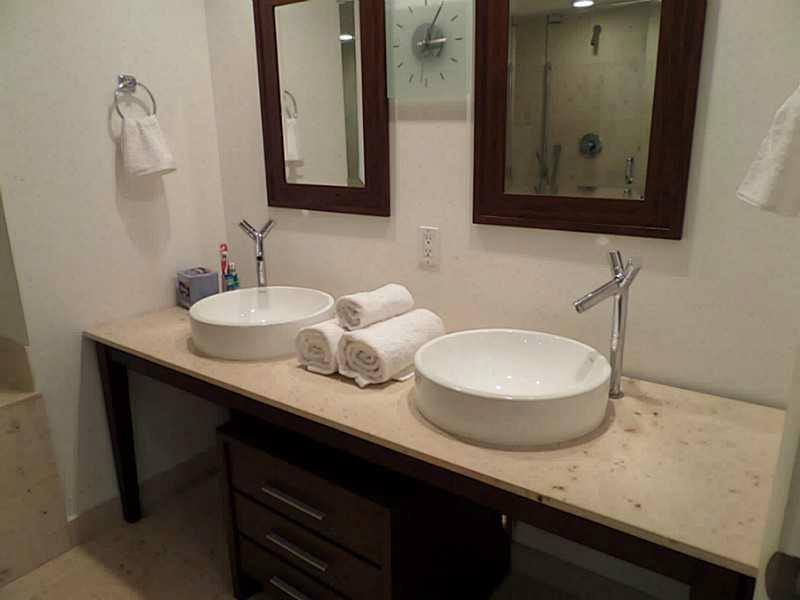 ICON BRICKELL CONDO NO 3 - Residential Lease