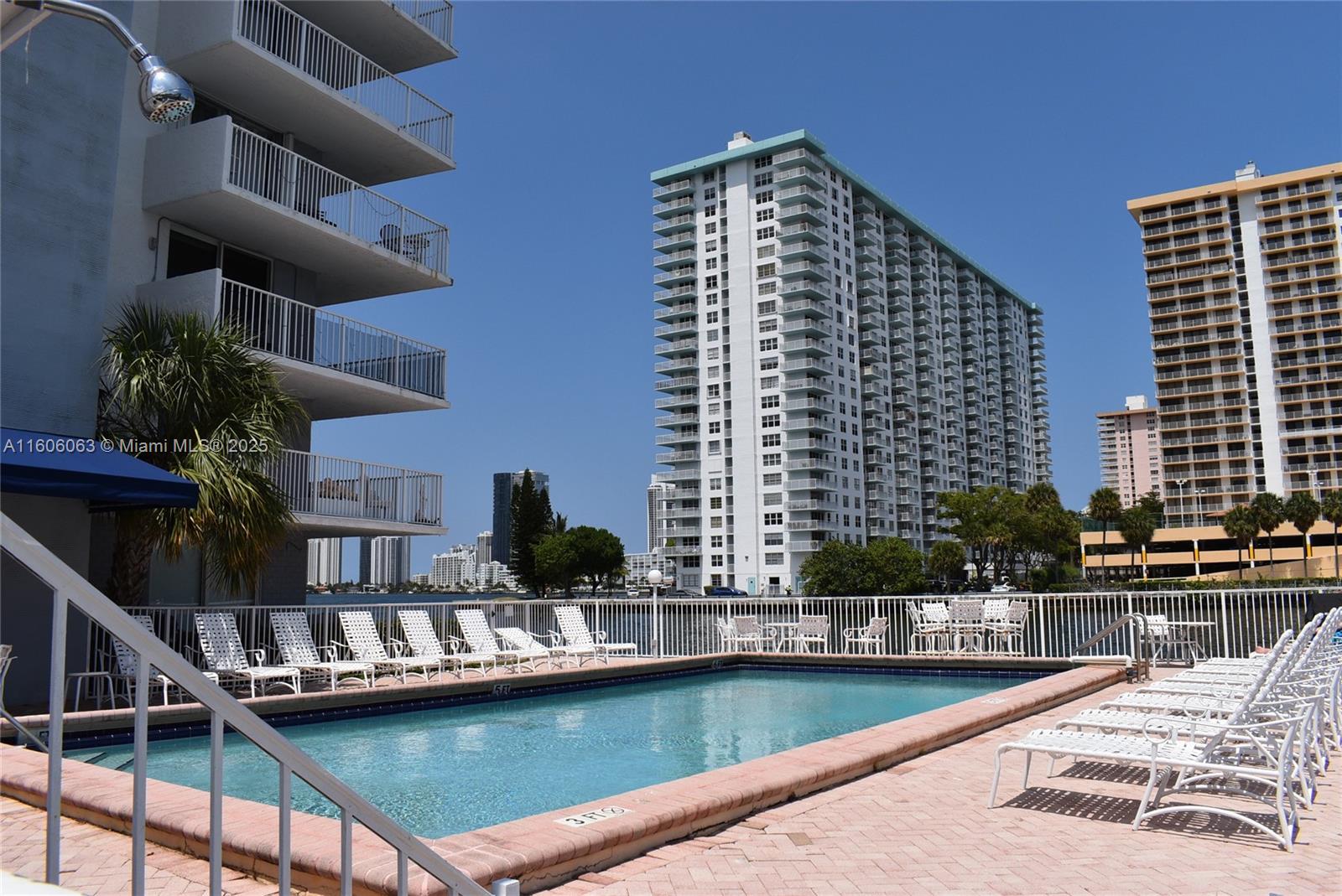 EDEN POINT NORTH CONDO - Residential