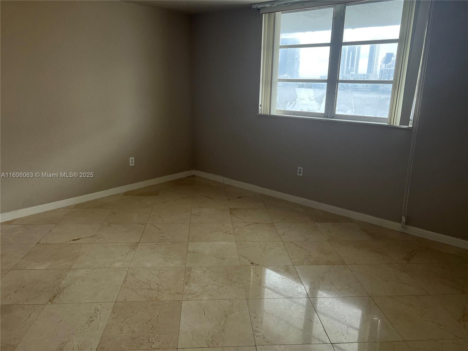 EDEN POINT NORTH CONDO - Residential