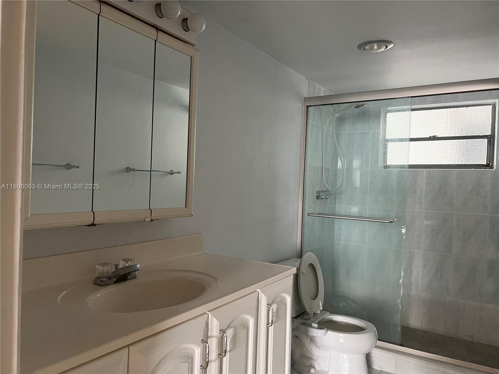 EDEN POINT NORTH CONDO - Residential