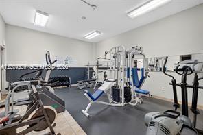 LAUDERDALE OAKS CONDO 4 - Residential