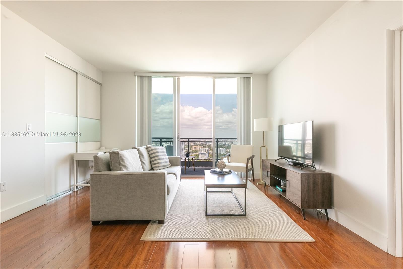IVY CONDO - Residential Lease