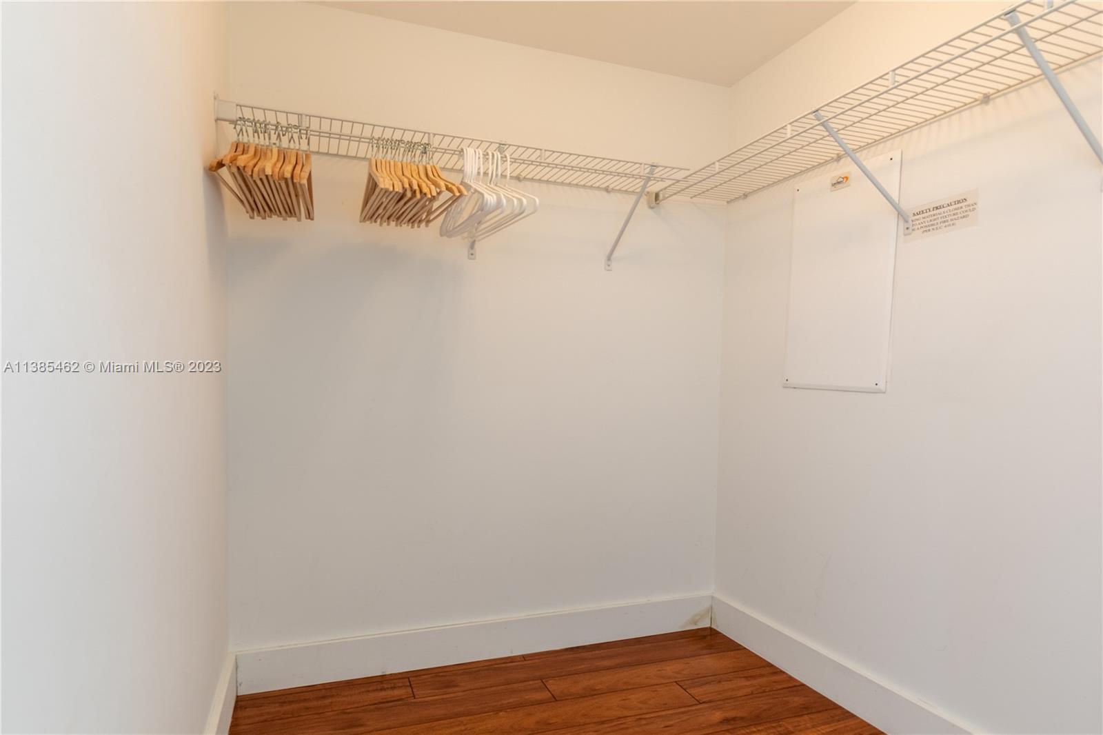 IVY CONDO - Residential Lease