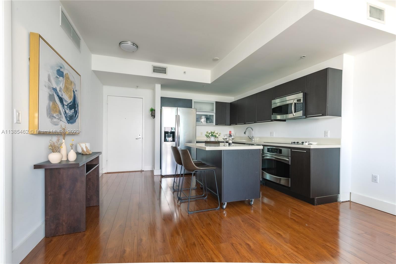 IVY CONDO - Residential Lease