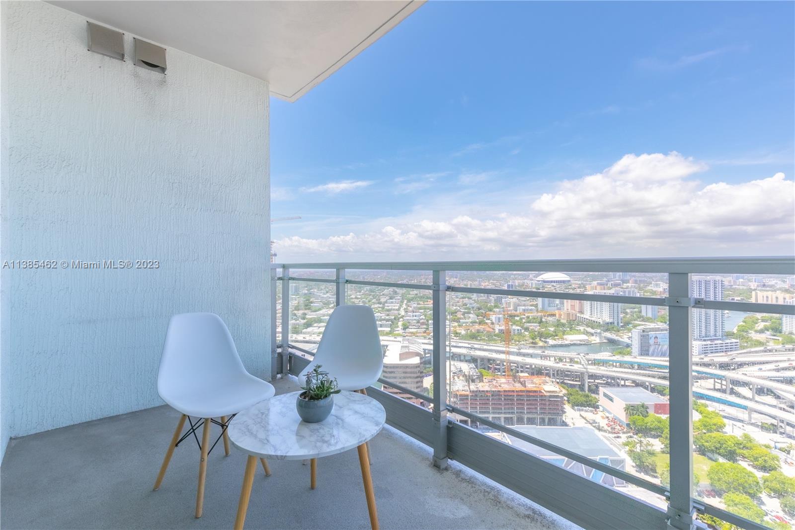 IVY CONDO - Residential Lease