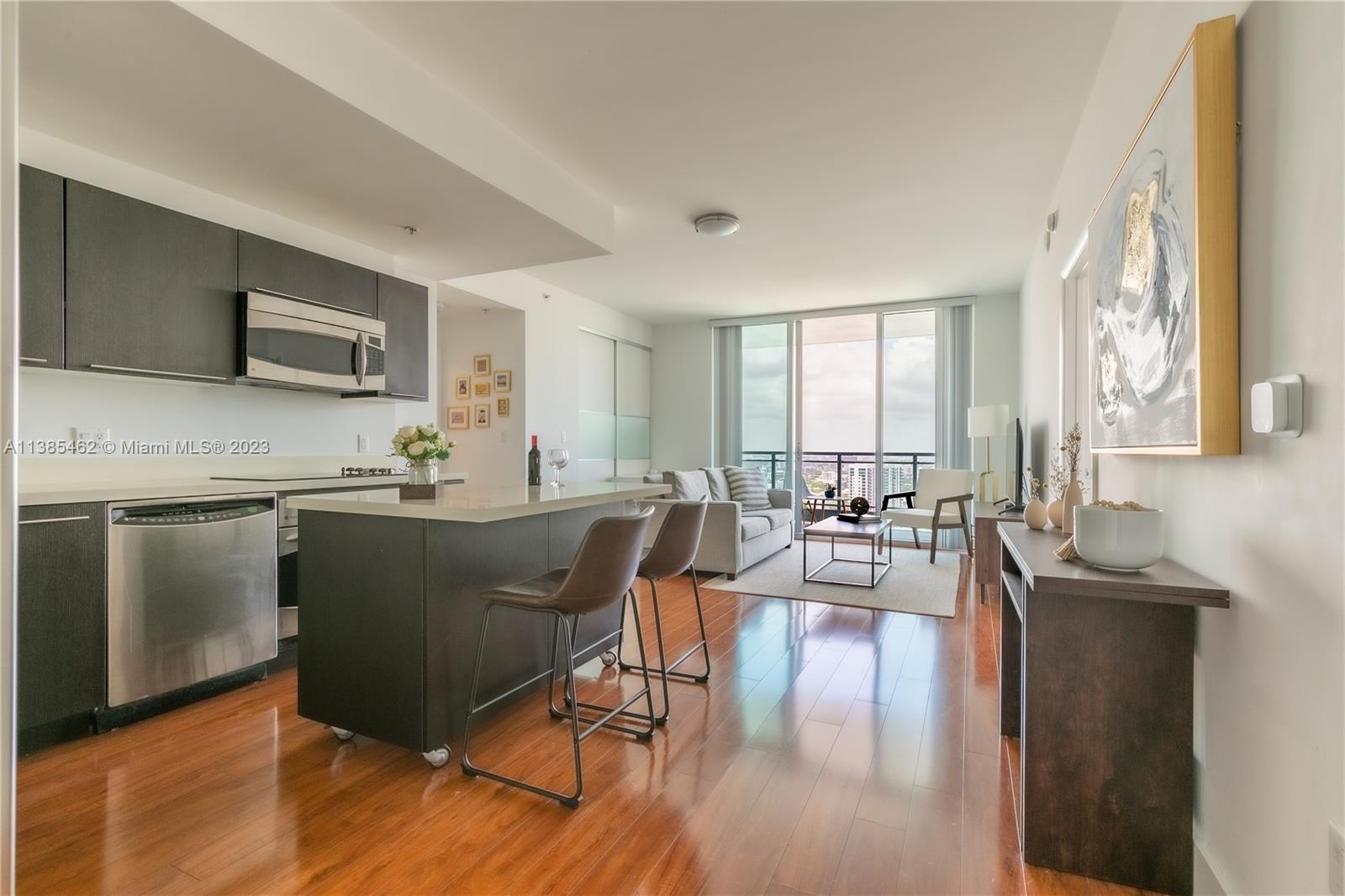 IVY CONDO - Residential Lease
