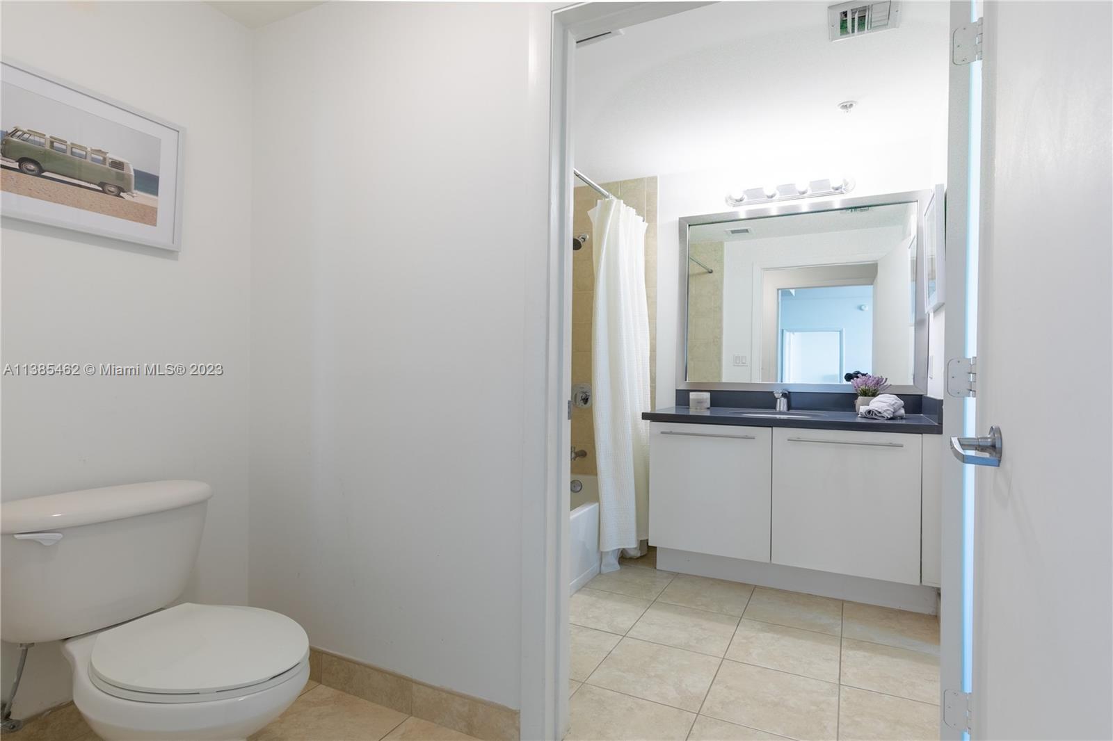 IVY CONDO - Residential Lease
