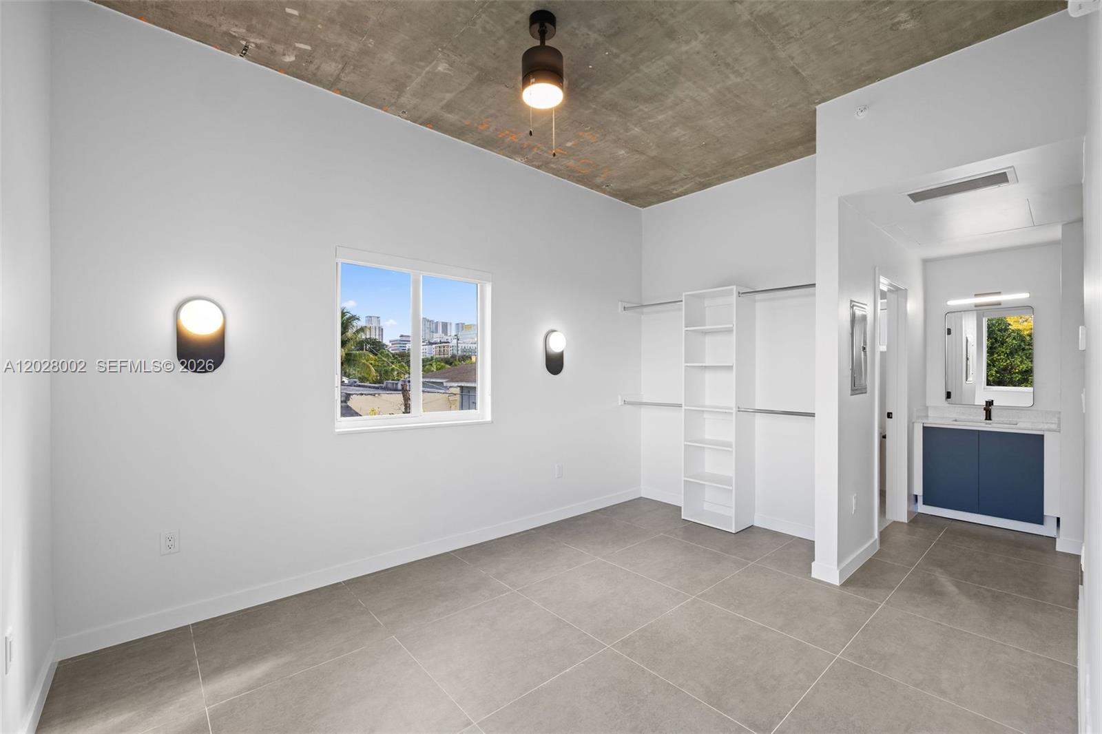 NORTHERN BLVD TRACK - Residential Lease