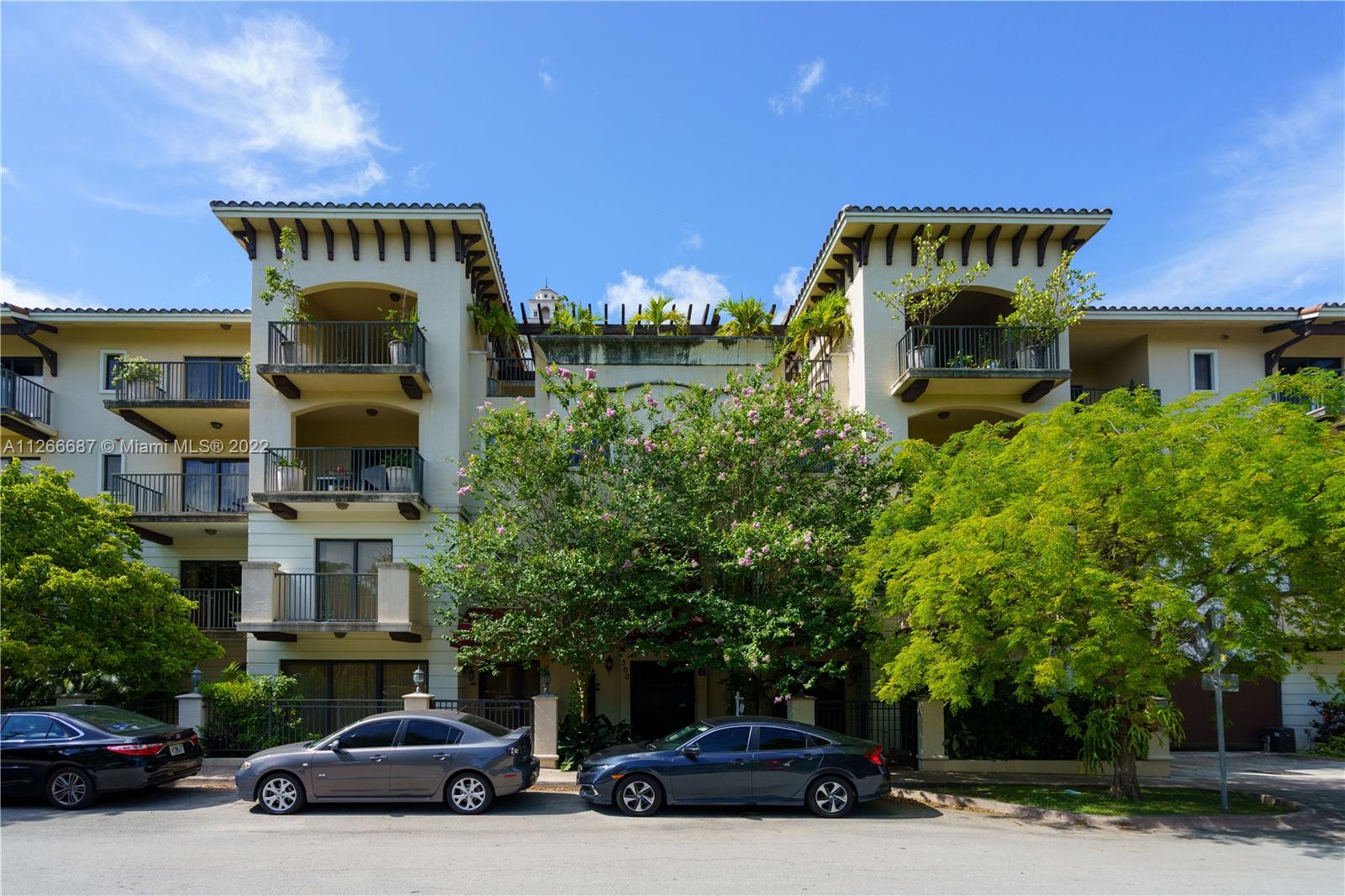 CORAL GABLES SEC K - Residential Lease