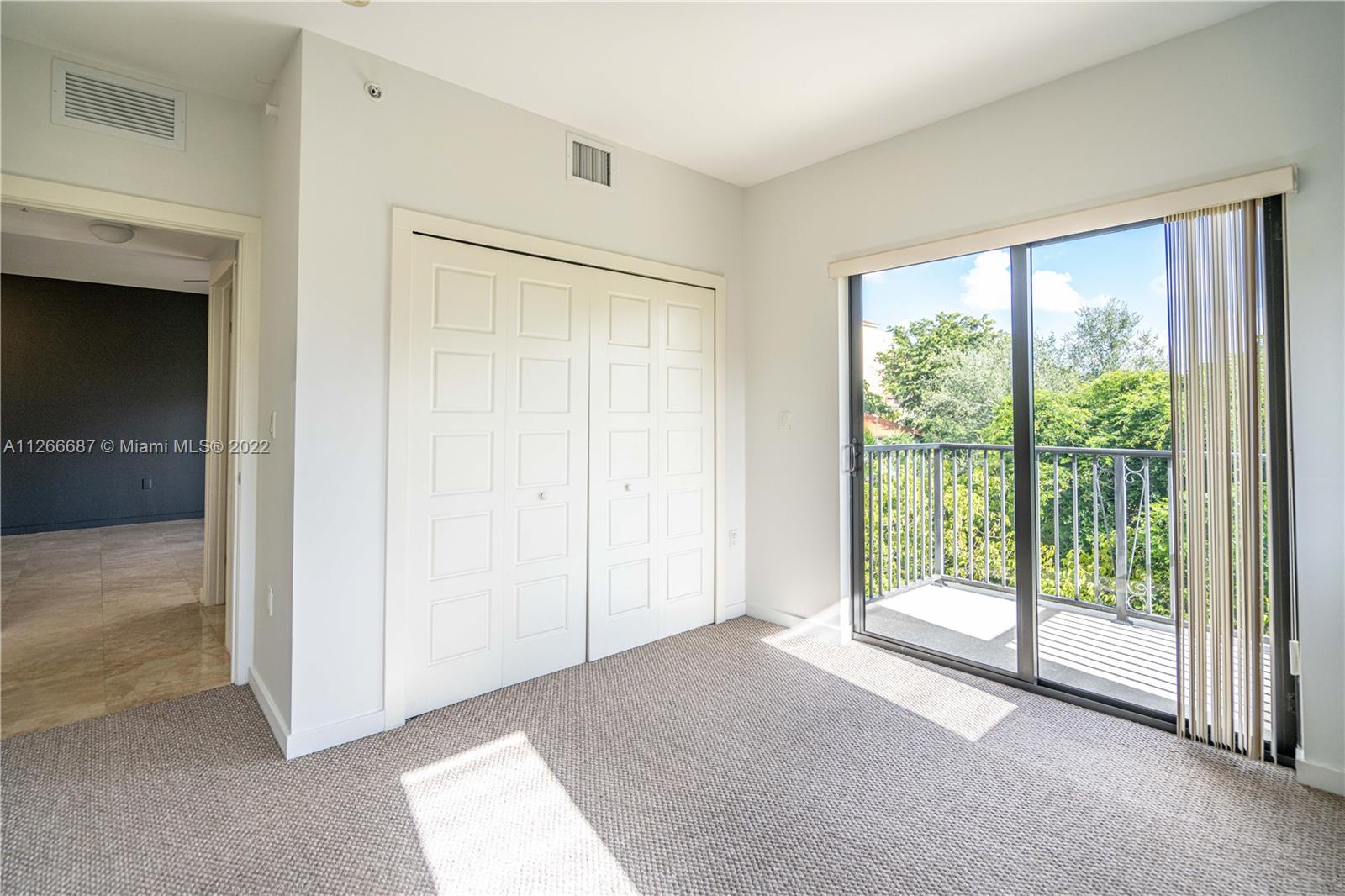 CORAL GABLES SEC K - Residential Lease