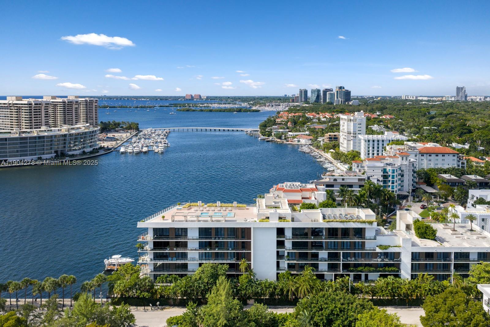 BRICKELLS FLAGLER - Residential