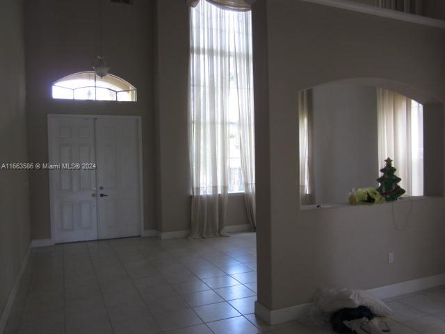 SELLA SUB - Residential Lease