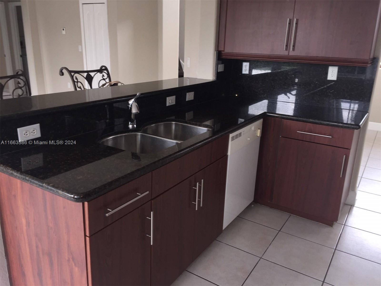 SELLA SUB - Residential Lease