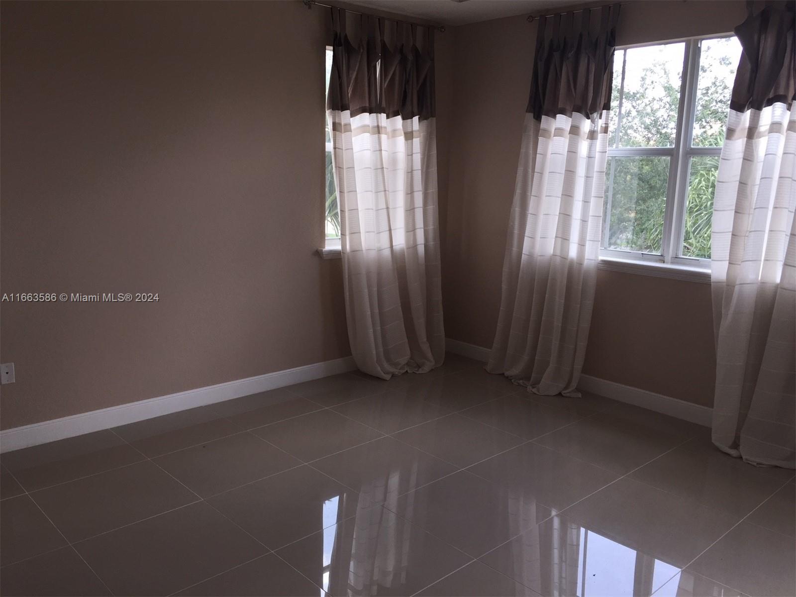 SELLA SUB - Residential Lease