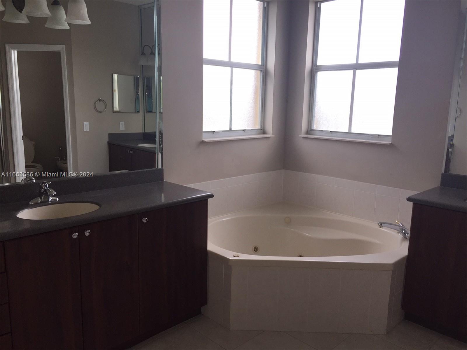 SELLA SUB - Residential Lease