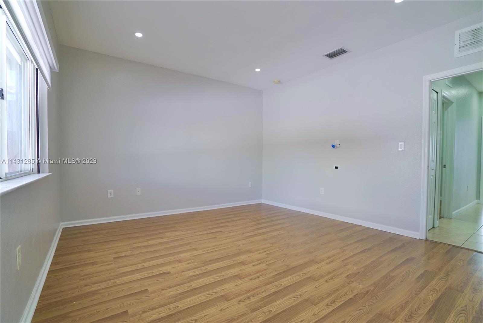 EVERGREEN GARDEN ESTATES - Residential Lease