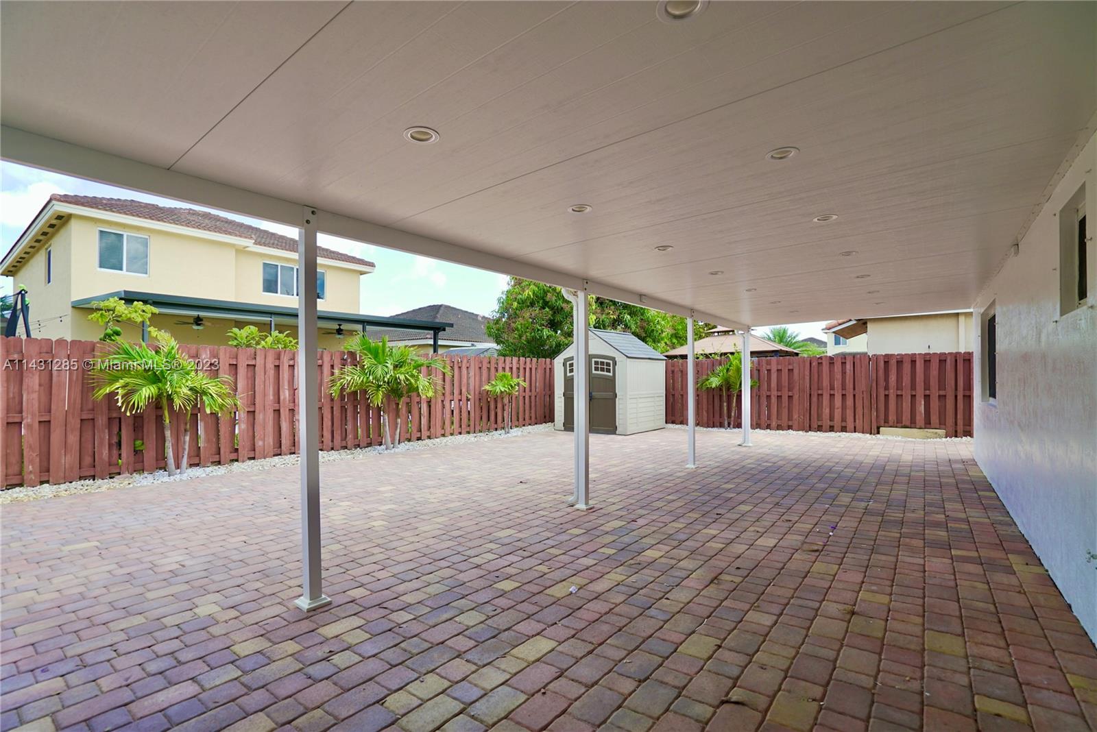 EVERGREEN GARDEN ESTATES - Residential Lease