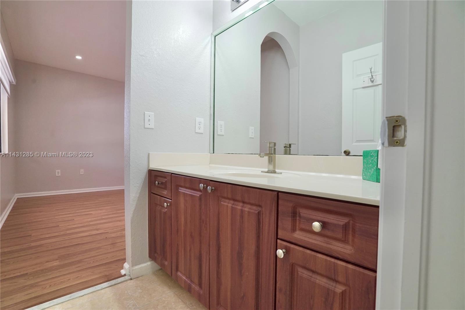 EVERGREEN GARDEN ESTATES - Residential Lease
