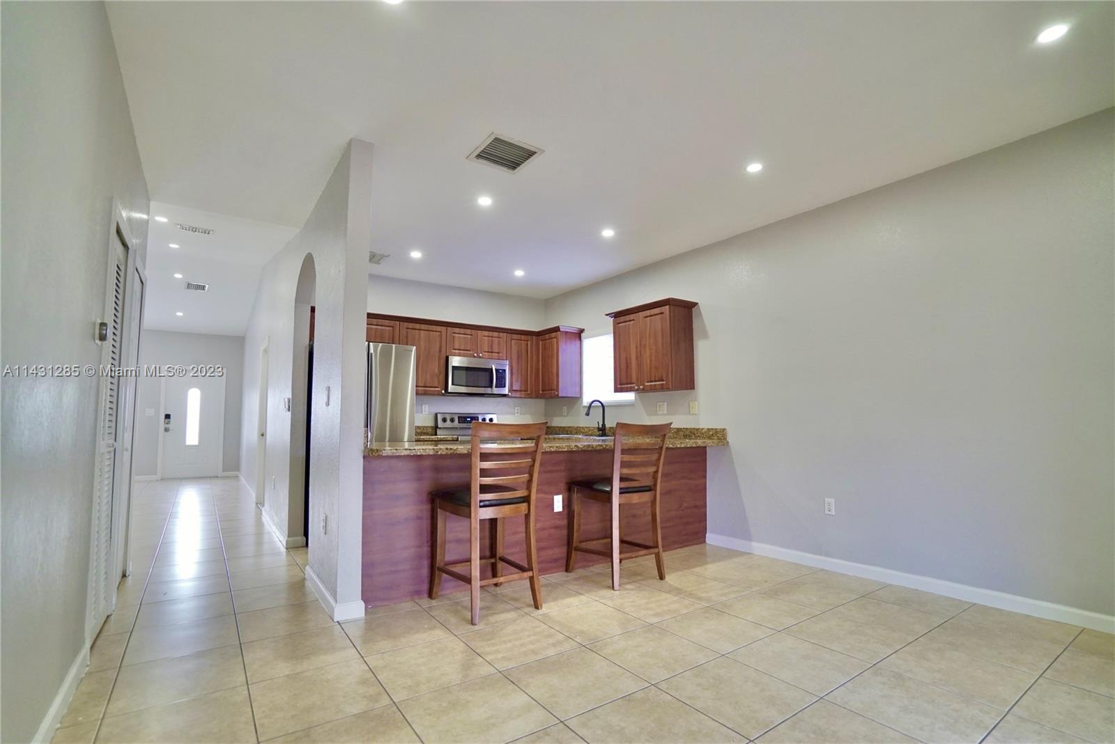 EVERGREEN GARDEN ESTATES - Residential Lease