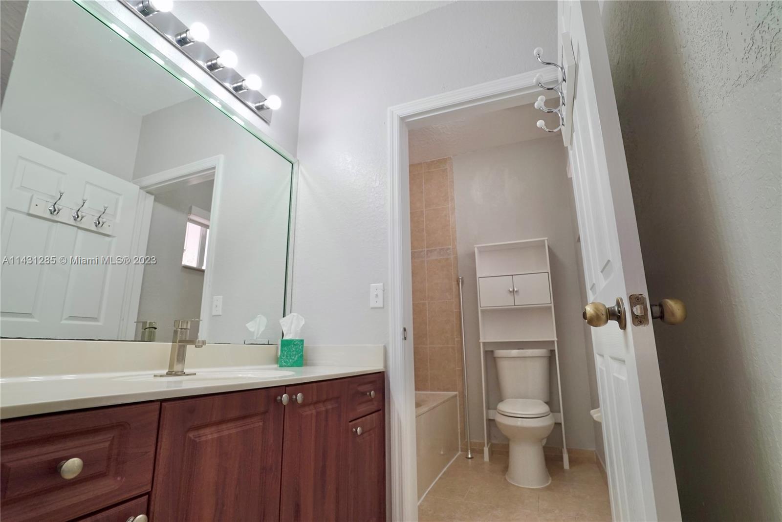 EVERGREEN GARDEN ESTATES - Residential Lease
